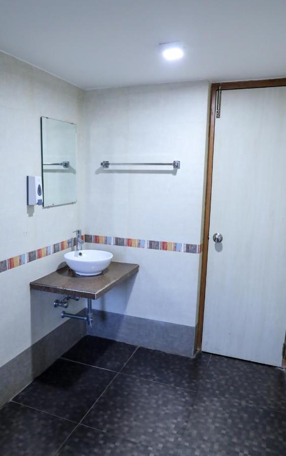 Surya Kiran Miramar Bed and Breakfast Panaji Εξωτερικό φωτογραφία