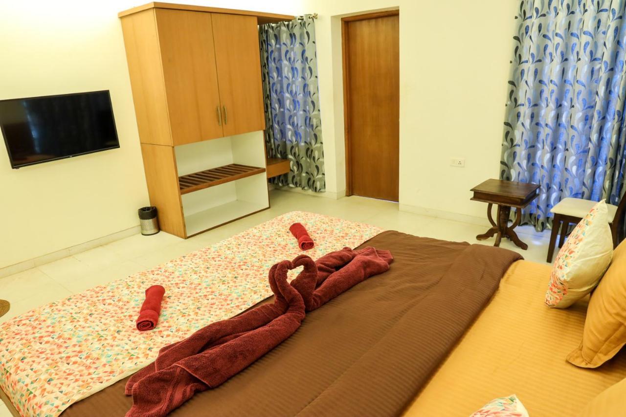 Surya Kiran Miramar Bed and Breakfast Panaji Εξωτερικό φωτογραφία