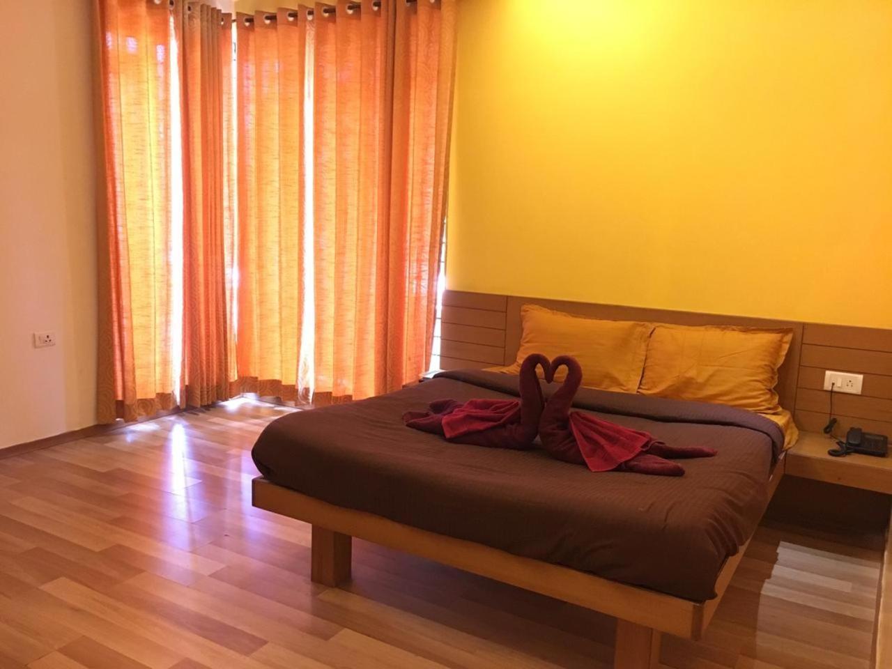 Surya Kiran Miramar Bed and Breakfast Panaji Εξωτερικό φωτογραφία
