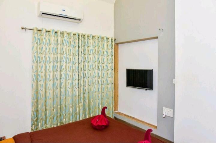 Surya Kiran Miramar Bed and Breakfast Panaji Εξωτερικό φωτογραφία