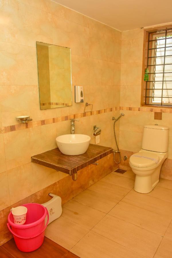 Surya Kiran Miramar Bed and Breakfast Panaji Εξωτερικό φωτογραφία